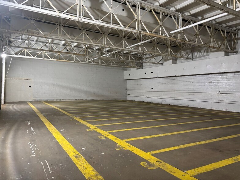 More Photos Of 5351 Road 236, Ducor Refrigeration Cold Storage For Sale