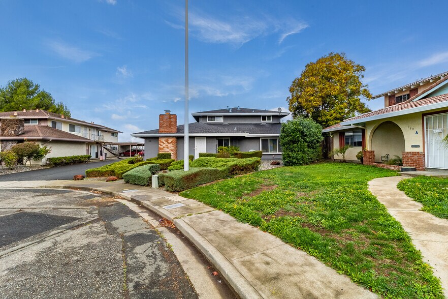 More Photos Of 150 Yorkshire Ct, Vallejo Apartments For Sale