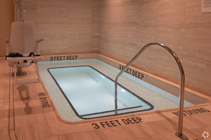 More Photos Of 2551-2555 Broadway, New York Apartments For Lease