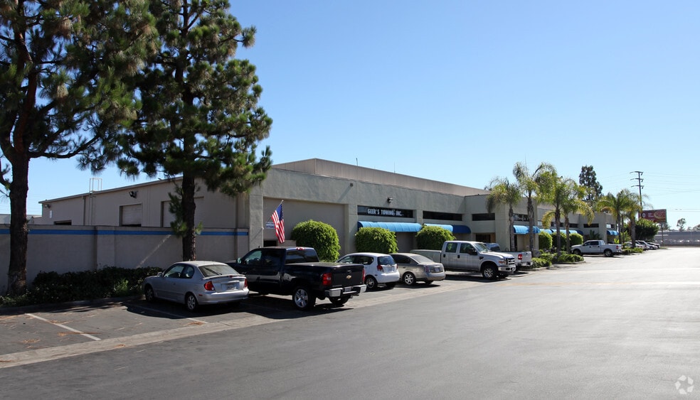 More Photos Of 600 S Jefferson St, Placentia Unknown For Lease