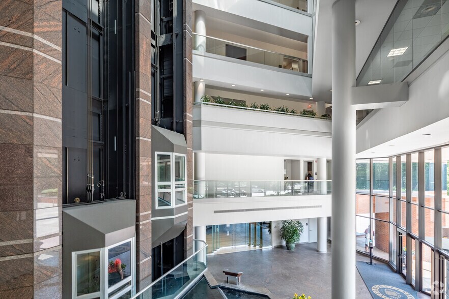 More Photos Of 3091 Governors Lake Dr, Peachtree Corners Office For Lease