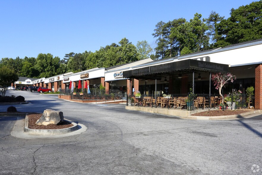 Primary Photo Of 220 Sandy Springs Cir NE, Atlanta Freestanding For Lease
