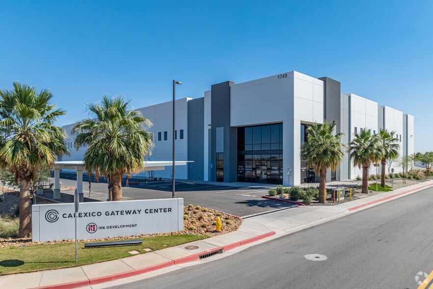 More Photos Of 1749 Gateway Rd, Calexico Unknown For Lease