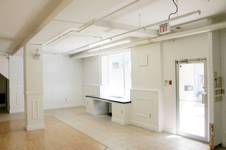More Photos Of 1544 Granville St, Halifax General Retail For Lease