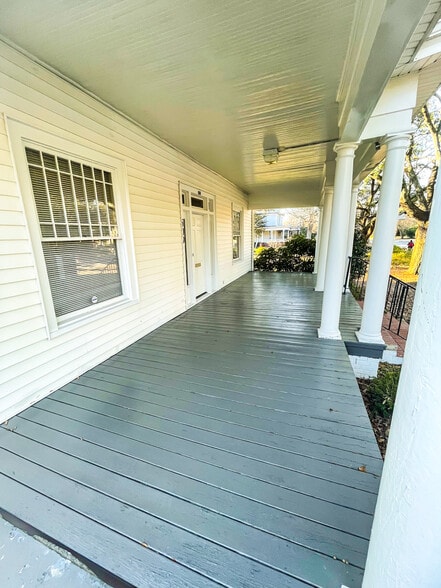 More Photos Of 509 Nash St W, Wilson Loft Creative Space For Sale