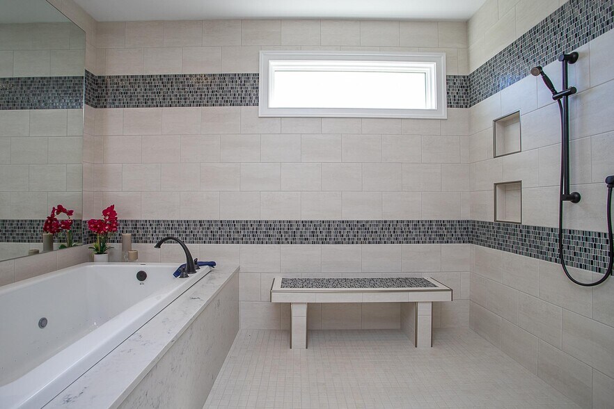 More Photos Of 243 Barrenridge rd, Staunton Specialty For Sale