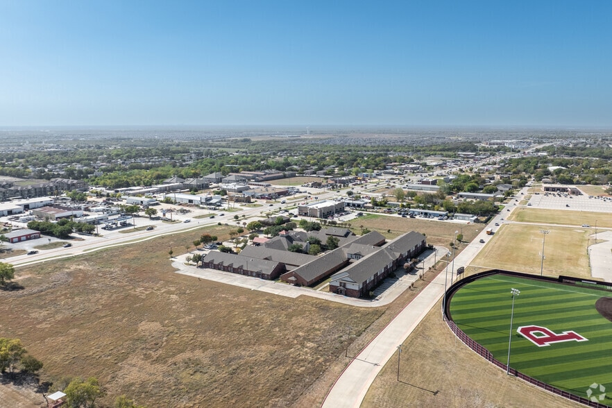 More Photos Of 830 E Princeton Dr, Princeton Hospital For Sale