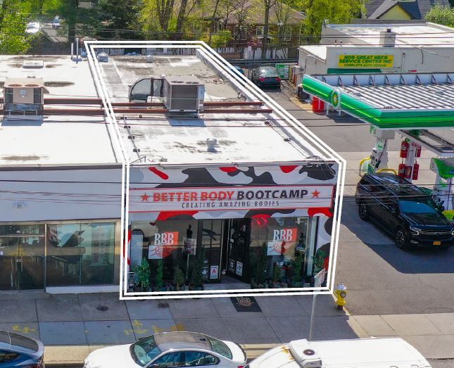 More Photos Of 12 Northern Blvd, Great Neck Storefront For Sale