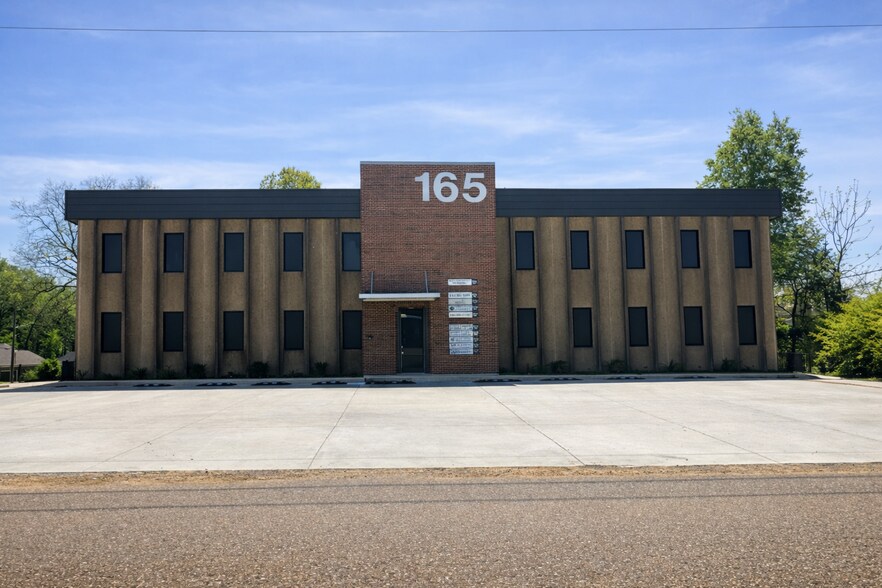 Primary Photo Of 165 W South St, Hernando Office Residential For Sale