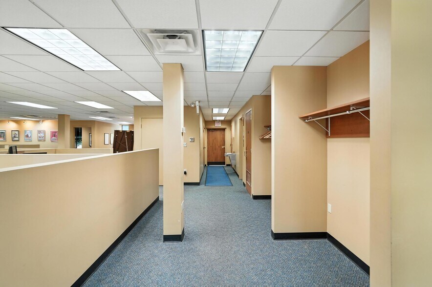 More Photos Of 1612 Prosser Ave, Dayton Medical For Sale