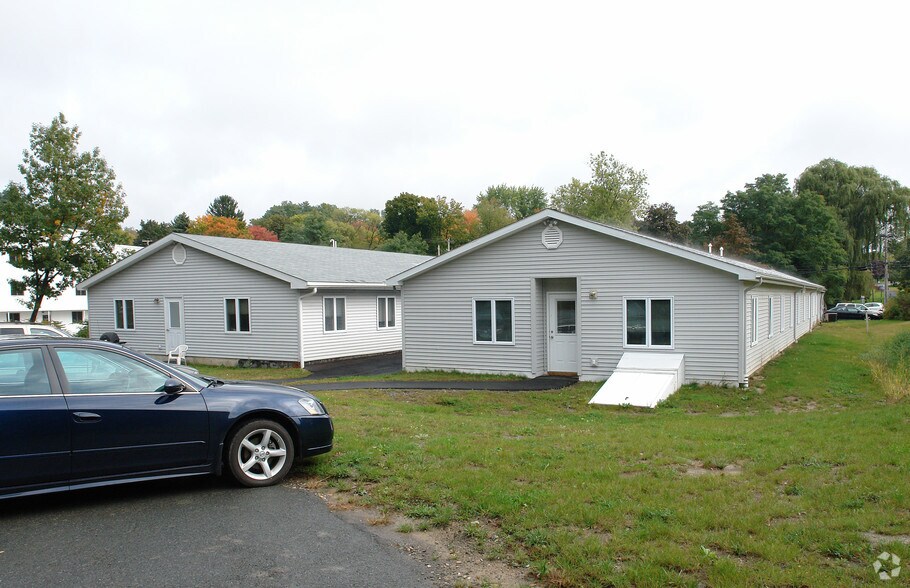 More Photos Of 75 Troy Rd, East Greenbush Office For Sale