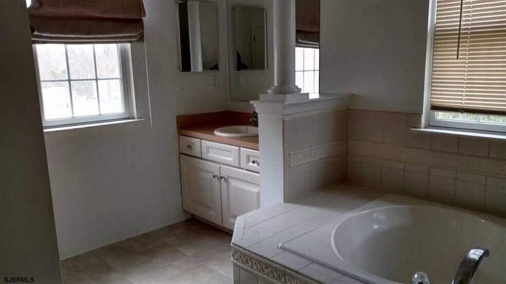 More Photos Of 103 Springfield Ave, Egg Harbor Township Flex For Sale