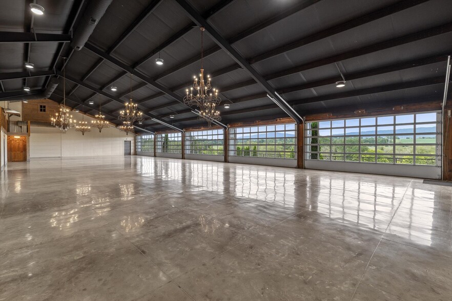 More Photos Of 1020 Thomas Rd, Benton Multifamily For Sale