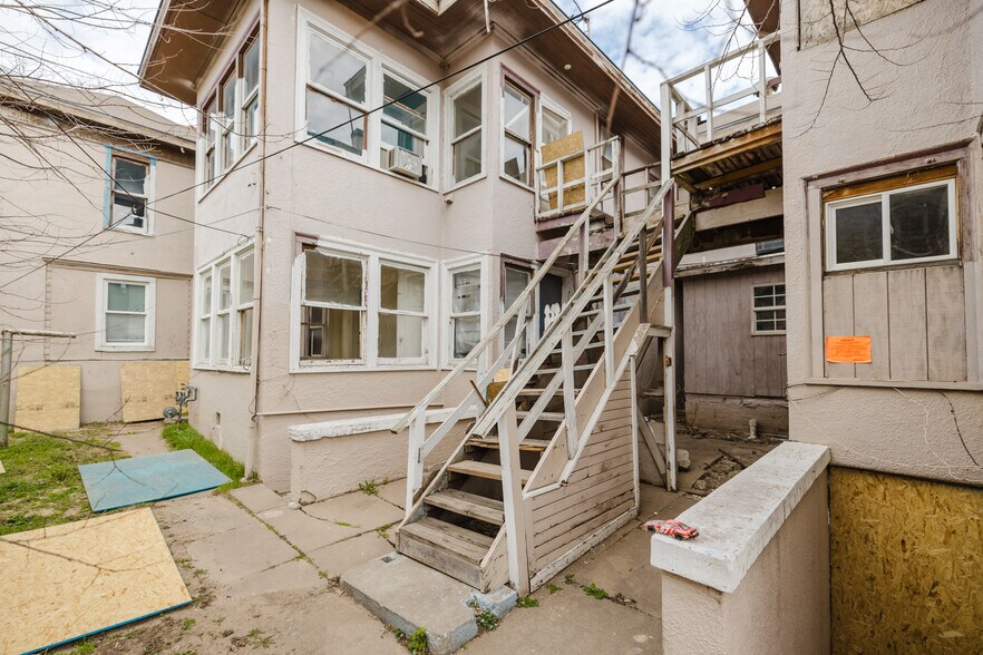More Photos Of 123 E Madison Ave, Arkansas City Apartments For Sale
