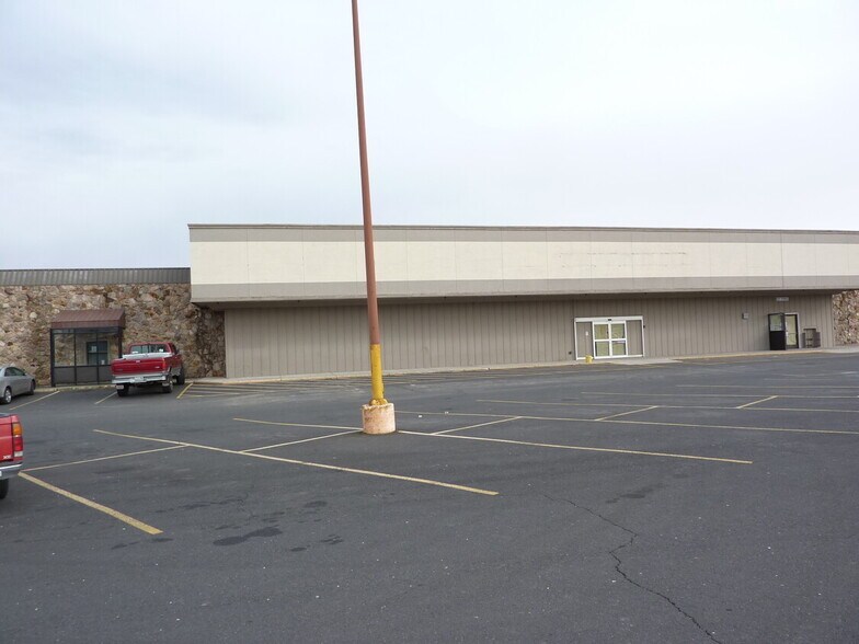 511 3rd St, Clarkston, WA 99403 Retail For Lease