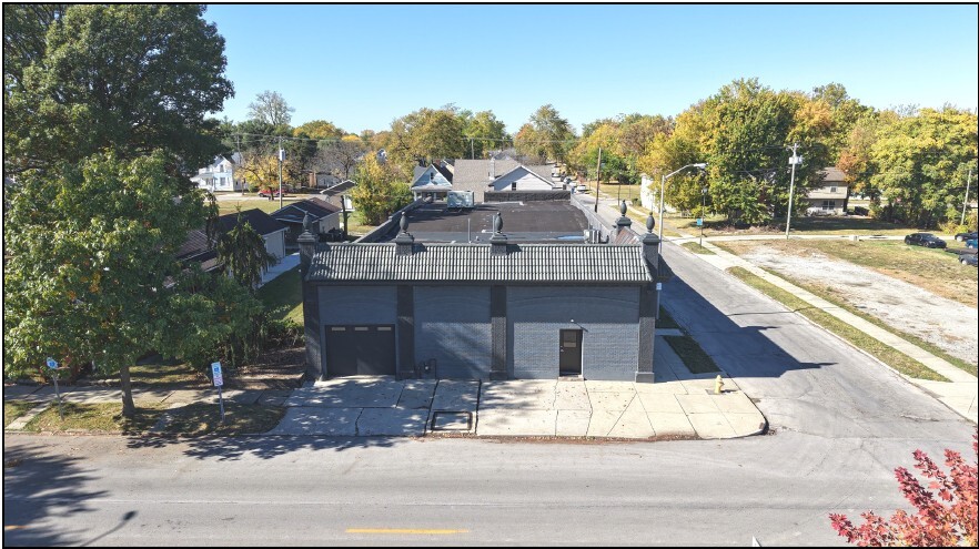 Primary Photo Of 1902 S Harrison St, Fort Wayne Warehouse For Lease