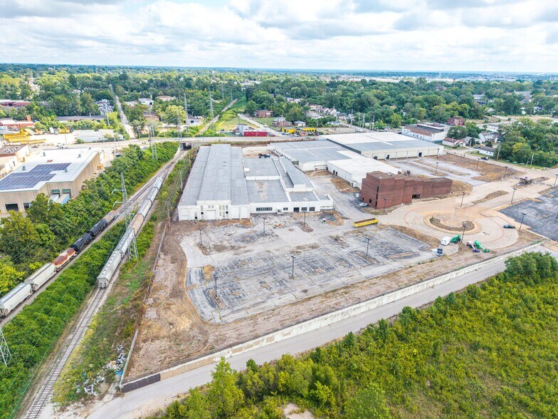 More Photos Of 6565 Wells Ave, Saint Louis Manufacturing For Lease