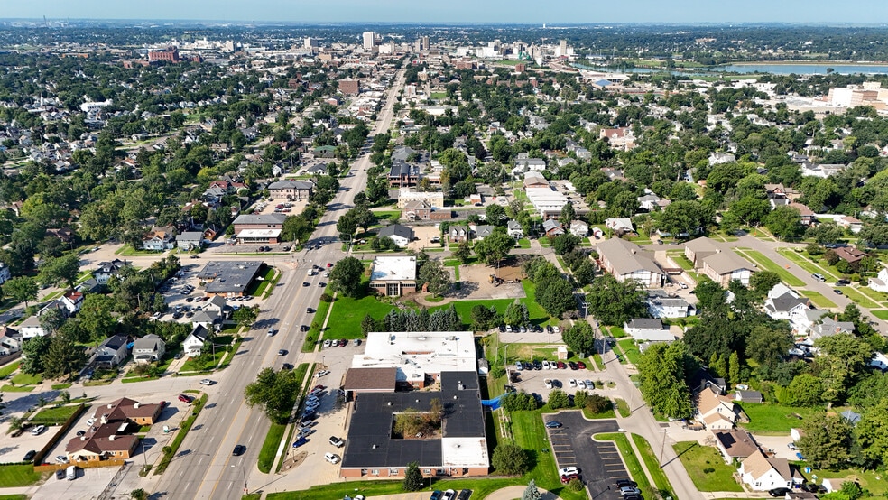 More Photos Of 1900 1st Ave NE, Cedar Rapids Land For Sale