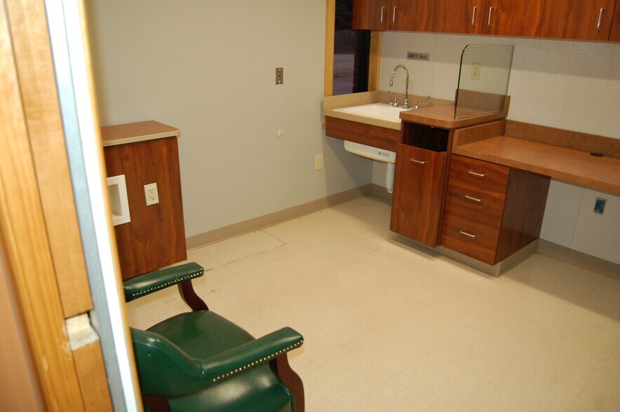More Photos Of 4750 S Ky Route 321, Hagerhill Medical For Sale