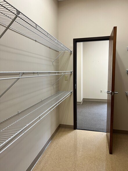 More Photos Of 1630 Campus Park Dr, Monroe Office For Sale