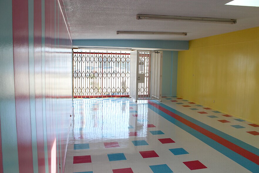 More Photos Of 1696 Centinela Ave, Inglewood Storefront Retail Residential For Sale