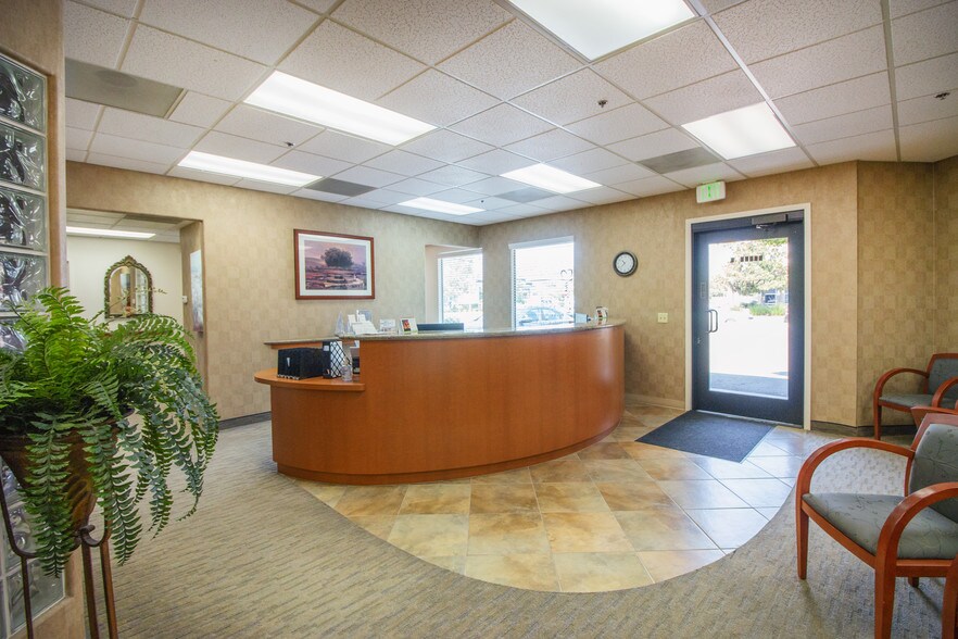More Photos Of 6409 Folsom Blvd, Sacramento Medical For Lease