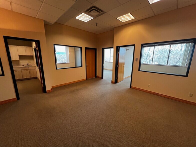 More Photos Of 181 W Boardwalk Dr, Fort Collins Office For Lease