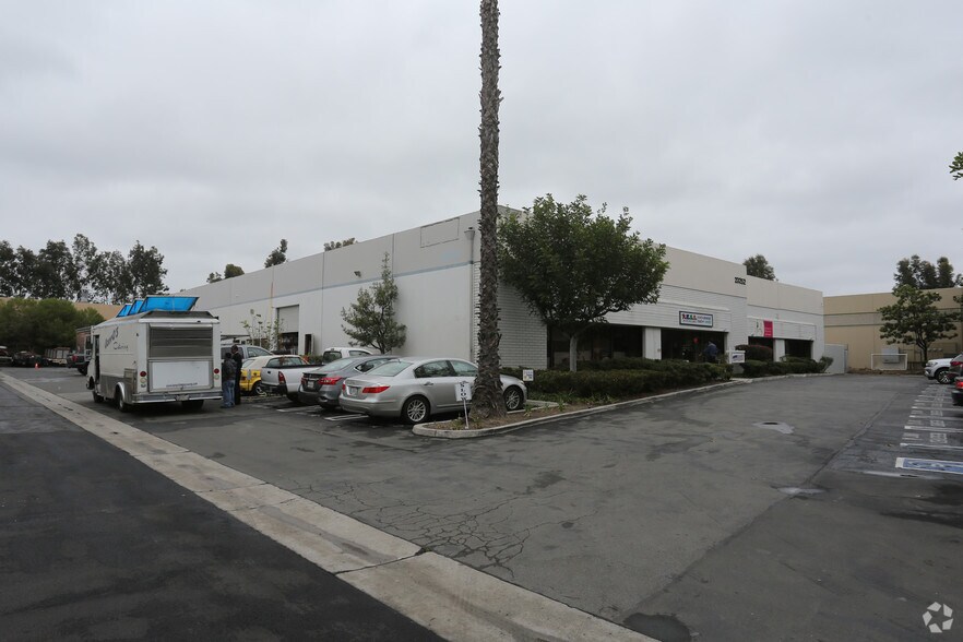 More Photos Of 23252 Del Lago Dr, Laguna Hills Warehouse For Lease