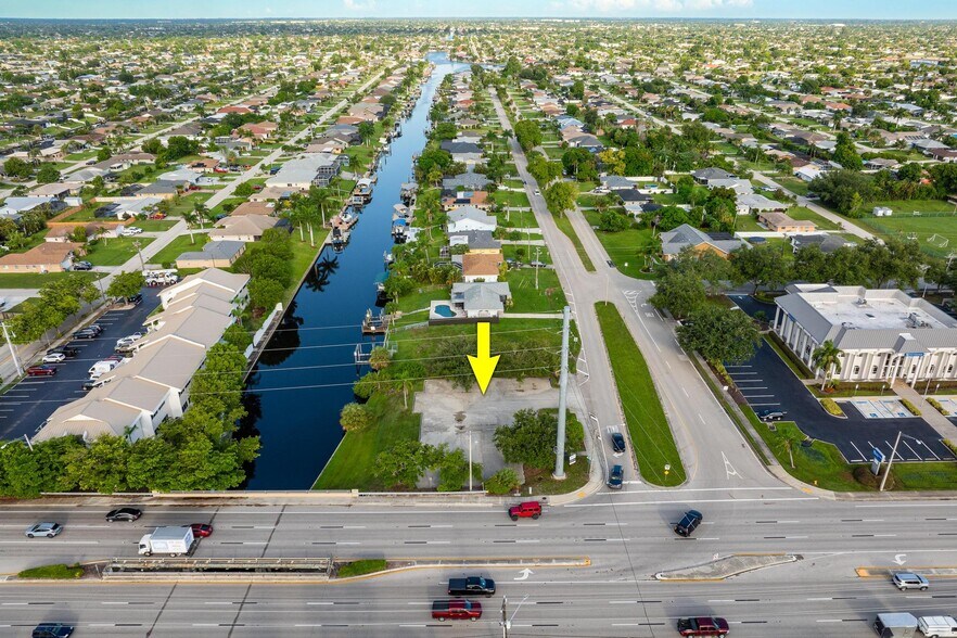 More Photos Of 1532 Shelby Pky, Cape Coral Land For Lease