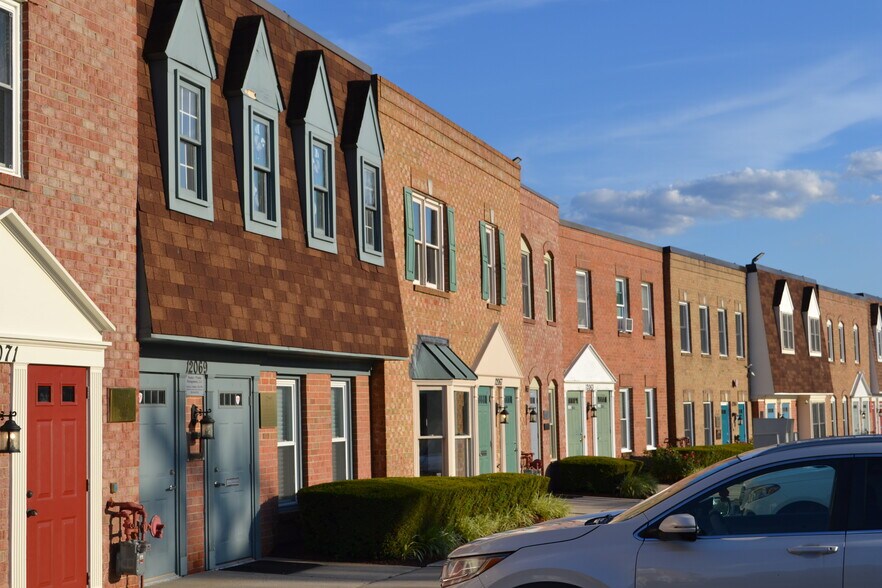 More Photos Of 12051-12083 Tech Rd, Silver Spring Flex For Sale