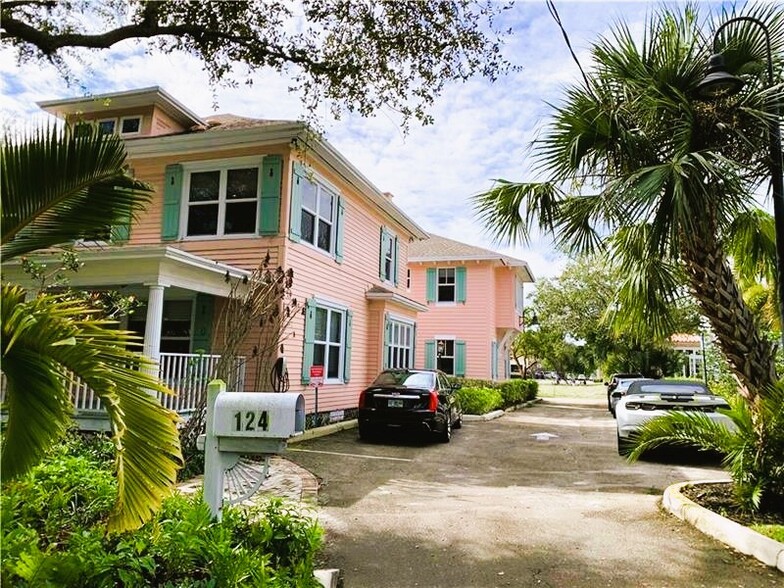 Primary Photo Of 124 N Swinton Ave, Delray Beach Office For Sale