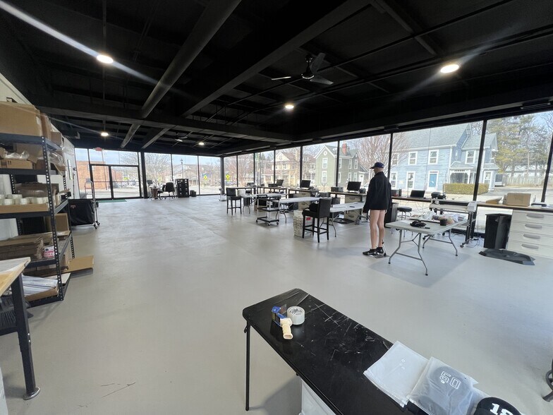 More Photos Of 465 E Main St, Batavia Warehouse For Sale