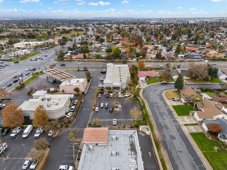 More Photos Of 3995 Calloway Dr, Bakersfield Unknown For Lease