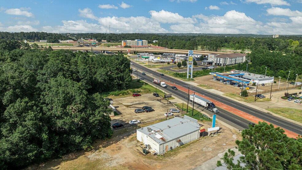 More Photos Of 3606 South St, Nacogdoches Office For Sale