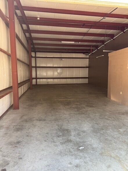 More Photos Of 1919 W Gulf To Lake Hwy, Lecanto Warehouse For Lease
