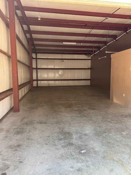 More Photos Of 1919 W Gulf To Lake Hwy, Lecanto Warehouse For Lease