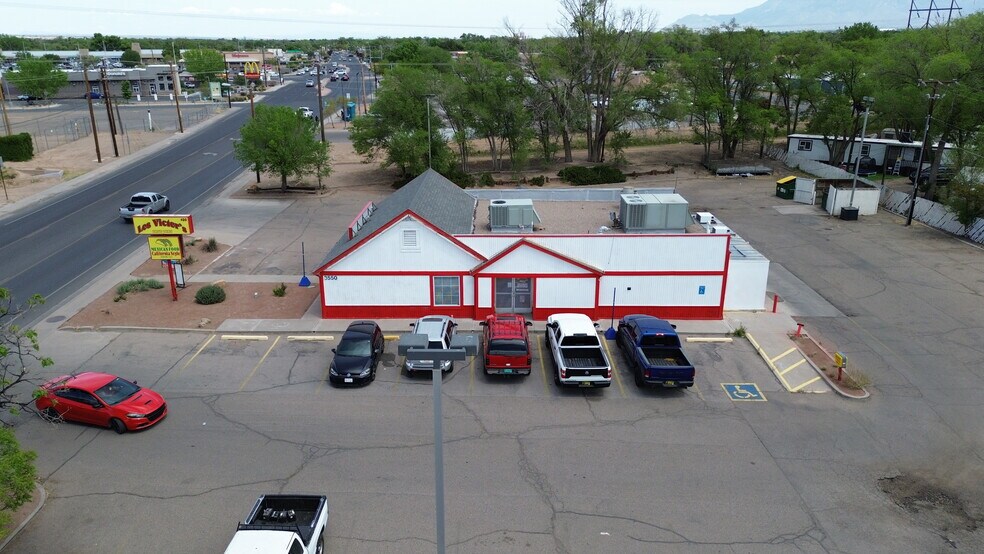 More Photos Of 3550 Isleta Blvd SE, Albuquerque Fast Food For Sale