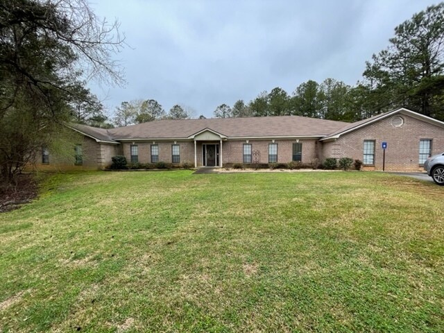 More Photos Of 9055 & 9067 Veterans Parkway, Columbus Specialty For Lease