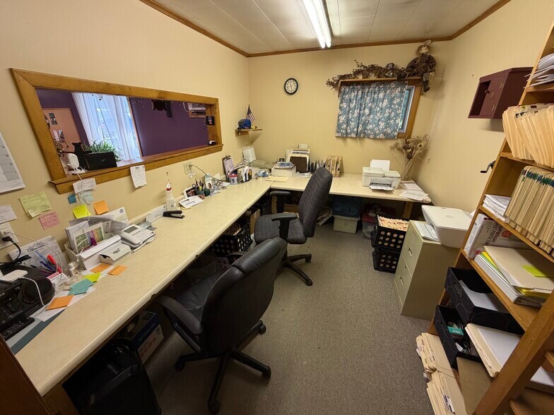 More Photos Of 23 Spring St, Dexter Office For Sale