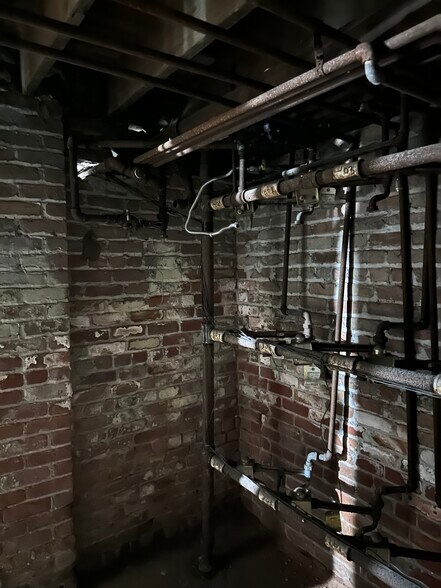 More Photos Of 2350 Stanton Street, Detroit Apartments For Sale