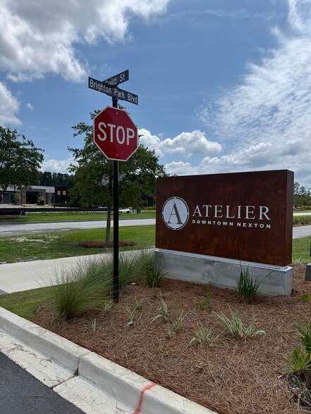 More Photos Of 415 Brighton Park Blvd, Summerville Office Residential For Lease