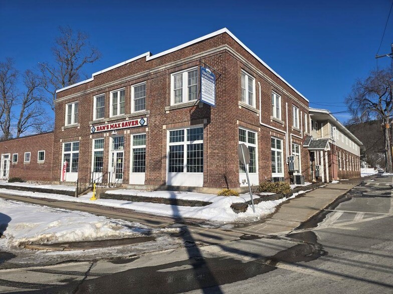 Primary Photo Of 223 Main St, Charlestown Storefront Retail Office For Lease