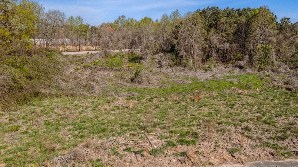 More Photos Of 11560 Veterans Memorial Hwy, Douglasville Land For Sale