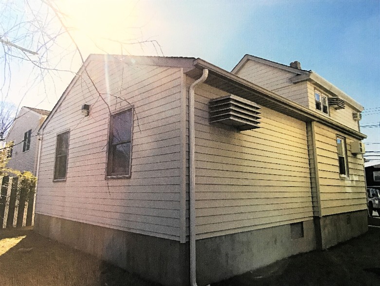 More Photos Of 245 Union St, Lodi Office For Sale