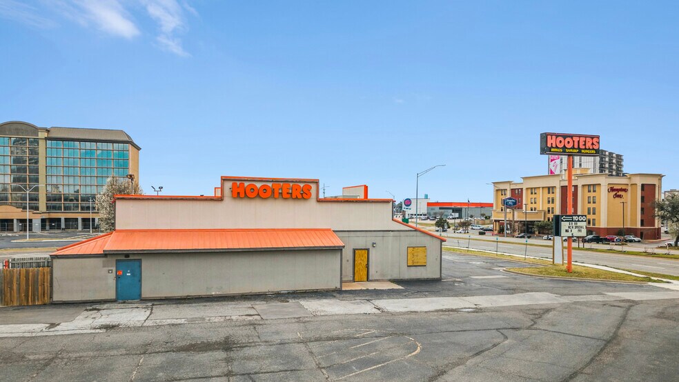 More Photos Of , Oklahoma City General Retail For Sale