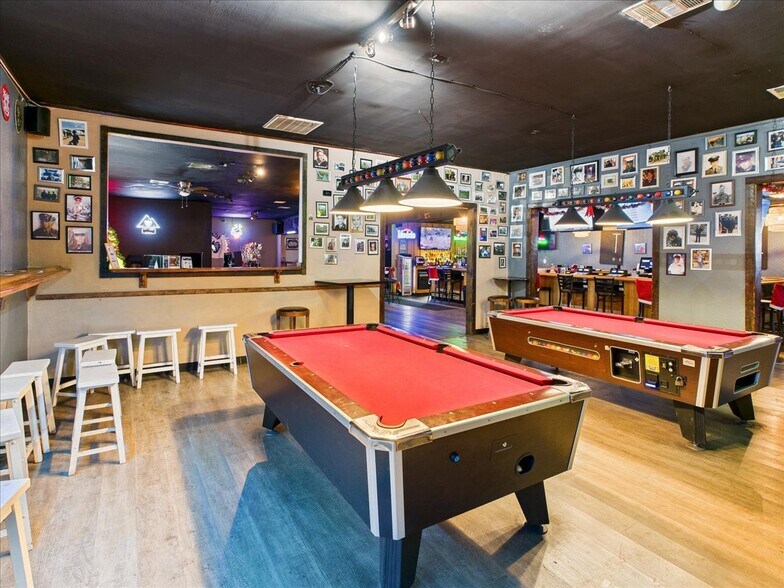 More Photos Of 1700 S Pahrump Valley Blvd, Pahrump Storefront For Sale