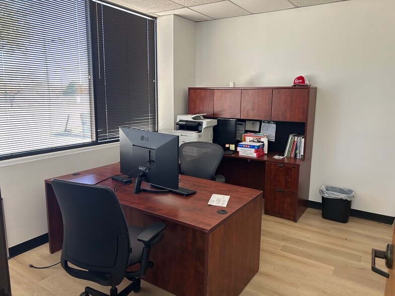 More Photos Of 12035 Shiloh Rd, Dallas Unknown For Lease