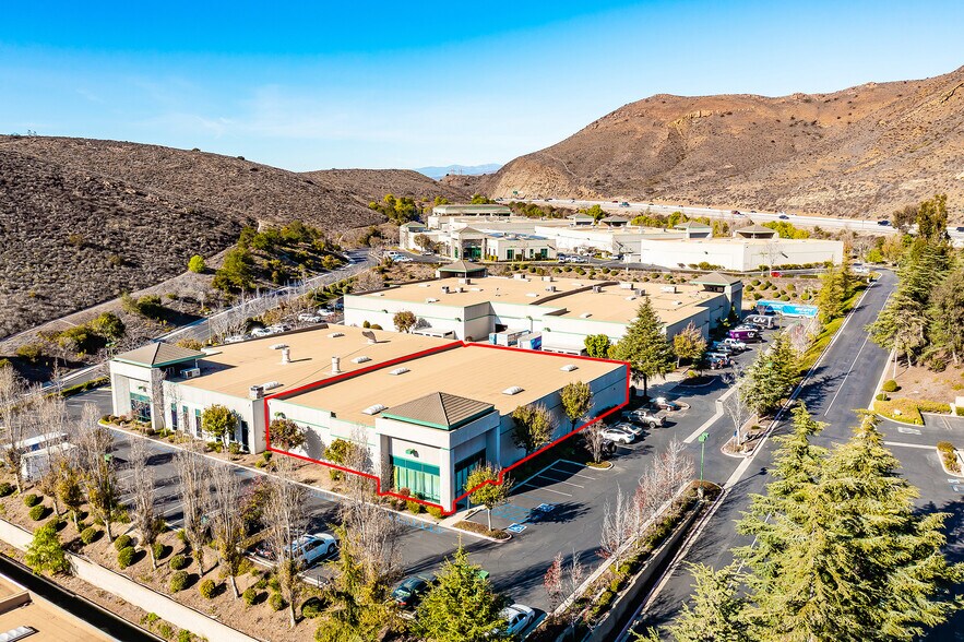 More Photos Of 3583 Old Conejo Rd, Newbury Park Manufacturing For Lease
