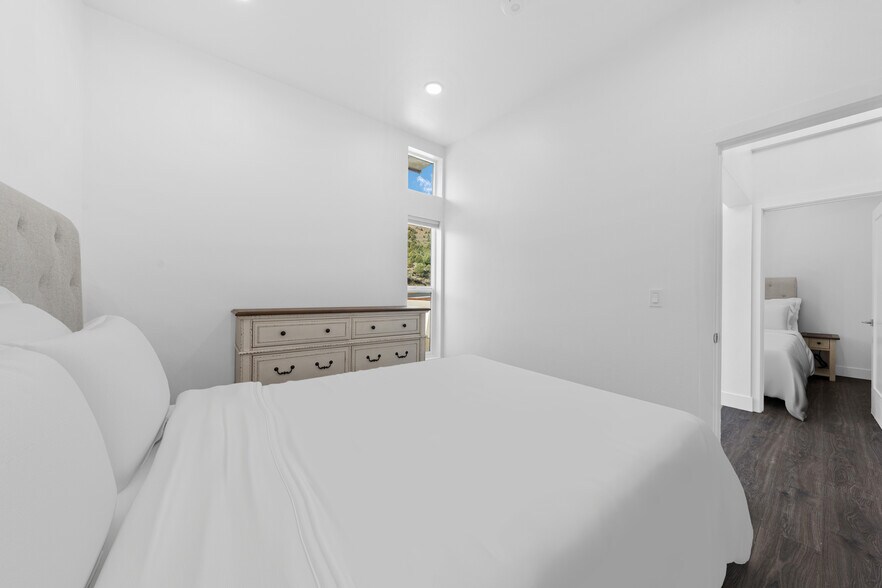 More Photos Of 1929 US-395, Gardnerville Apartments For Sale