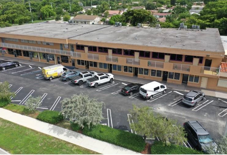 More Photos Of 11030 Wiles Rd, Coral Springs Religious Facility For Lease